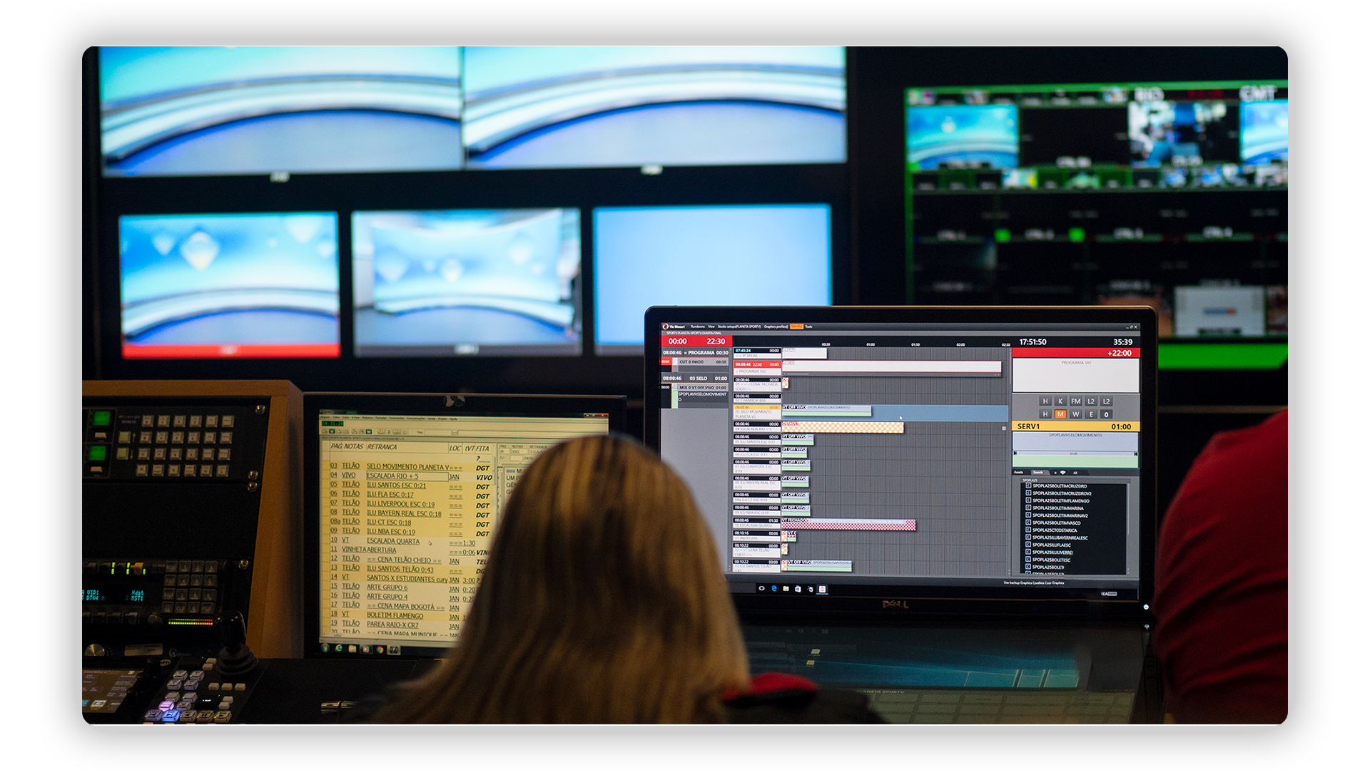 Studio Operator Viz Mosart